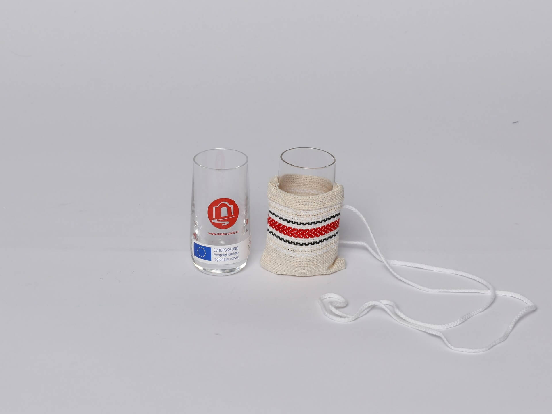 聖彼得和聖保羅大教堂圖案蠟燭杯-圖片