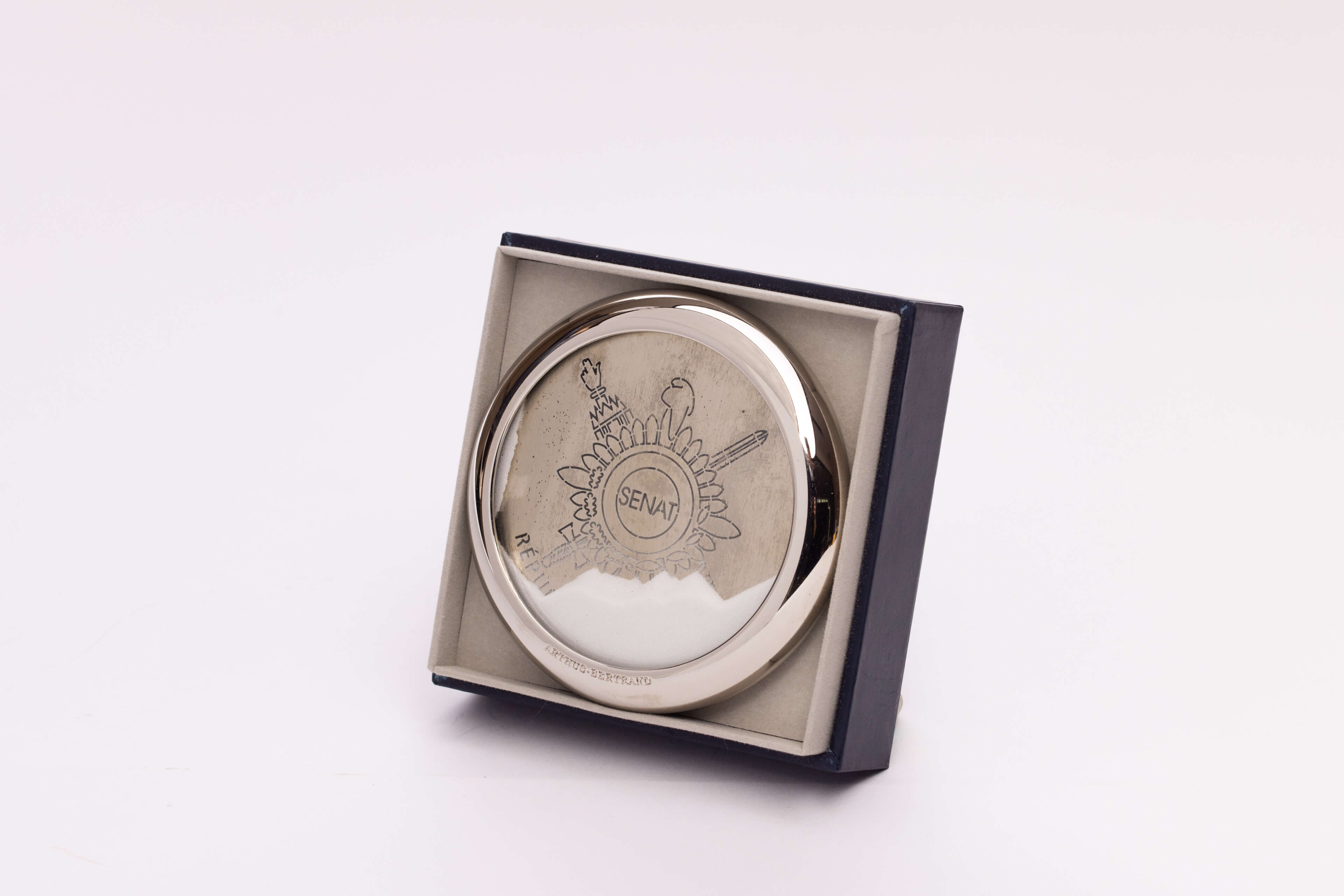 法國上議院文鎮-圖片