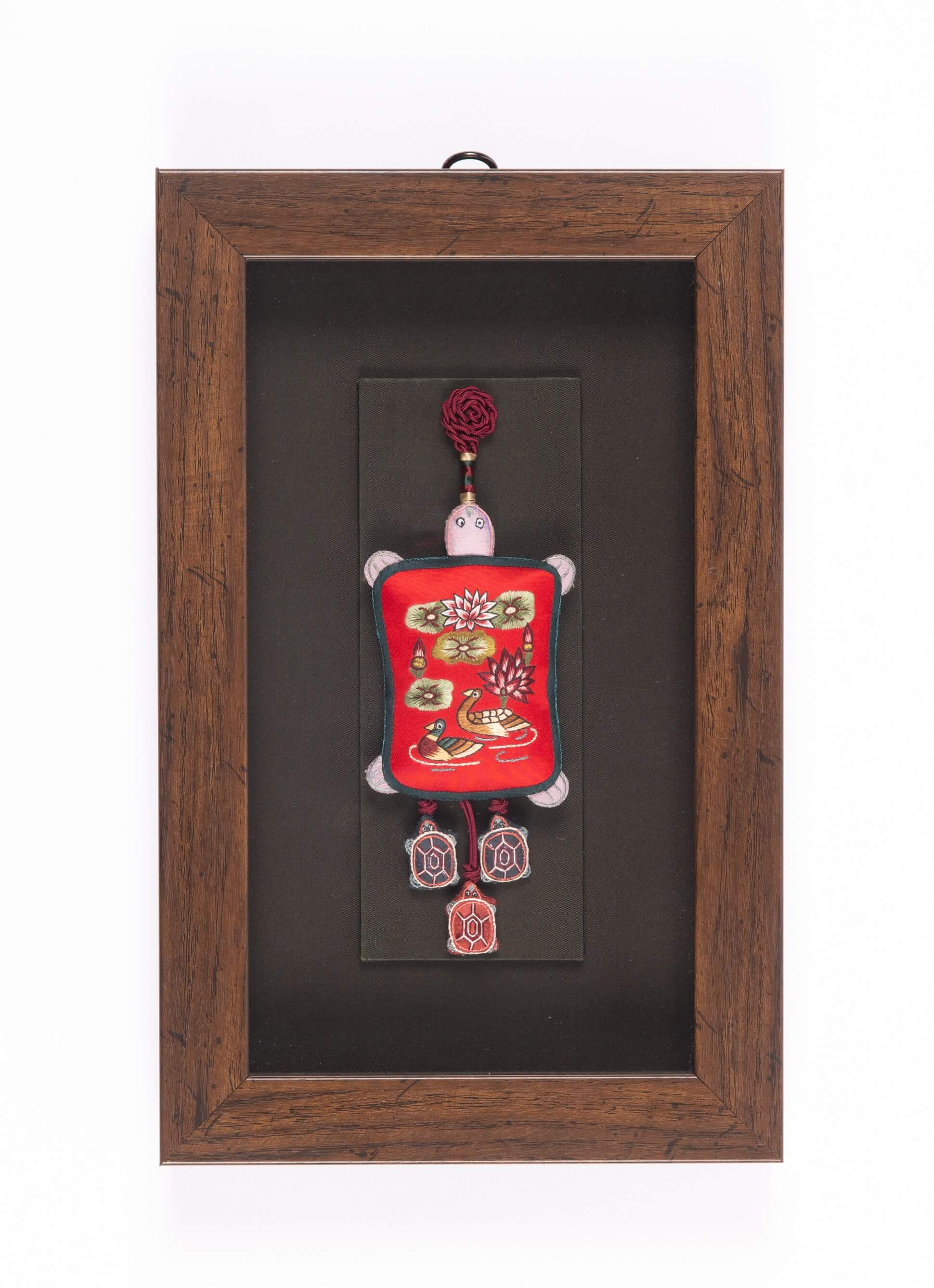 Traditional embroidered pendant-圖片