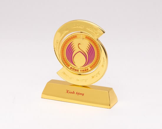 越南同塔省紀念牌