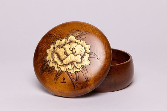 讚歧雕木碗