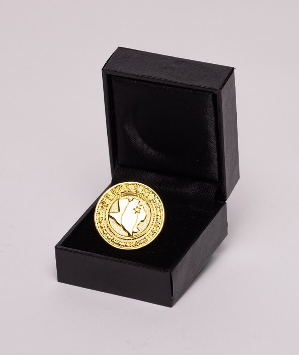 達福地區臺灣商會徽章